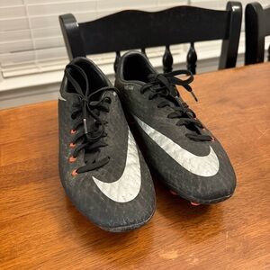 Nike Black and Silver Athletic Cleats hypervenom